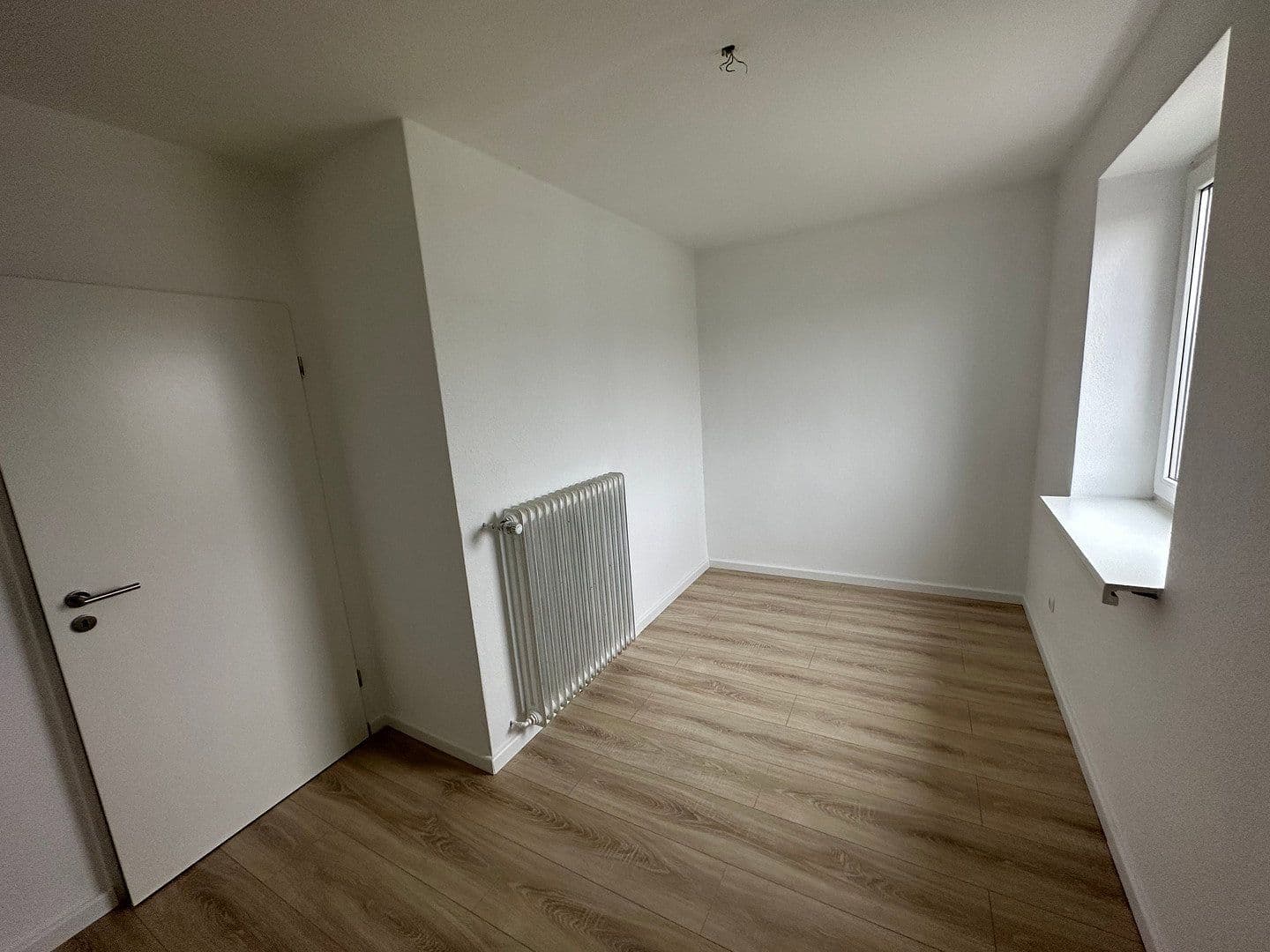 Pronájem bytu 3+1 79 m², Biesterbergweg 9, Lemgo, Severní Porýní-Vestfálsko Pronájem bytu 3+1 79 m², Biesterbergweg 9, Lemgo, Severní Porýní-Vestfálsko