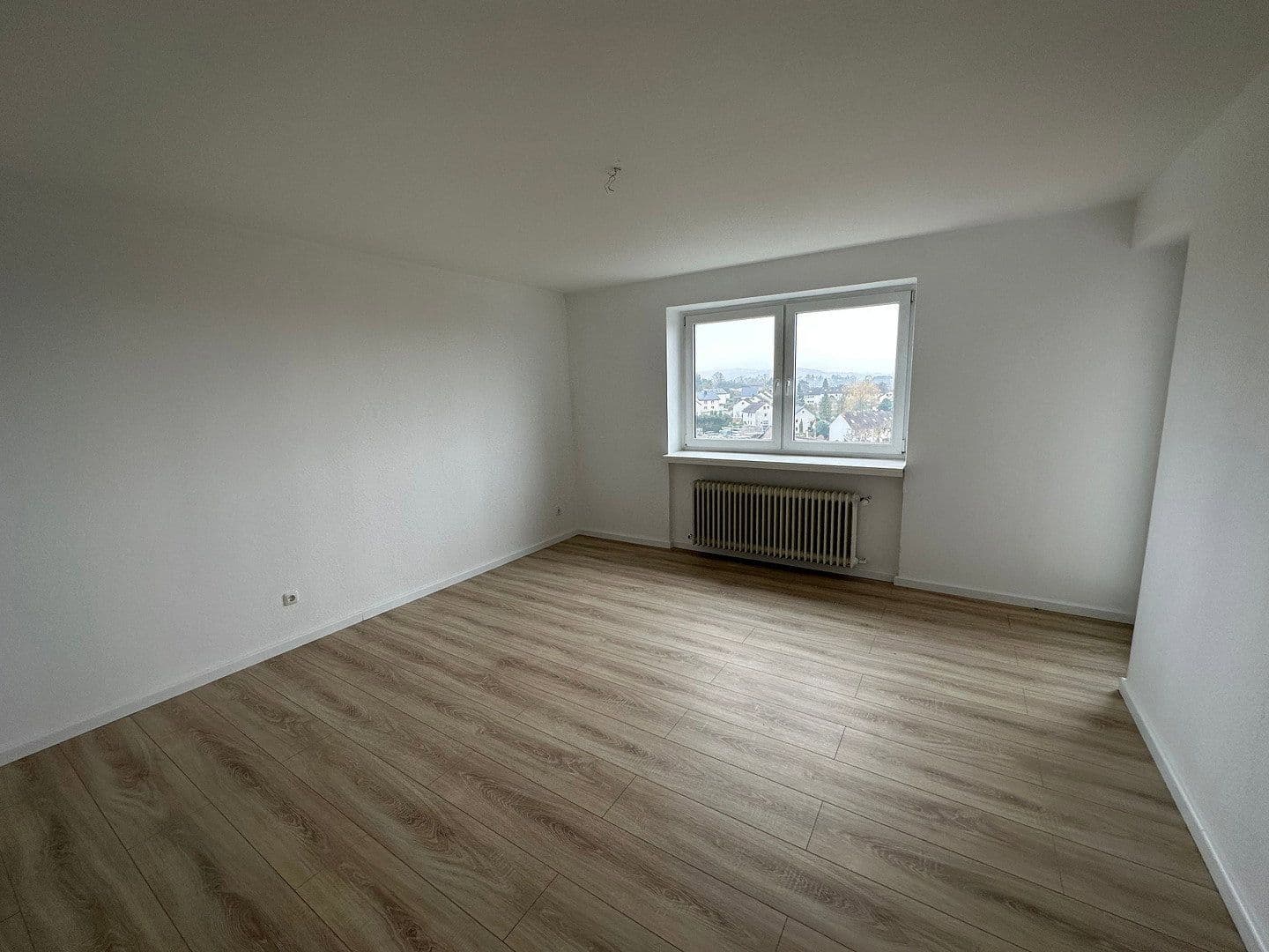 Pronájem bytu 3+1 79 m², Biesterbergweg 9, Lemgo, Severní Porýní-Vestfálsko Pronájem bytu 3+1 79 m², Biesterbergweg 9, Lemgo, Severní Porýní-Vestfálsko