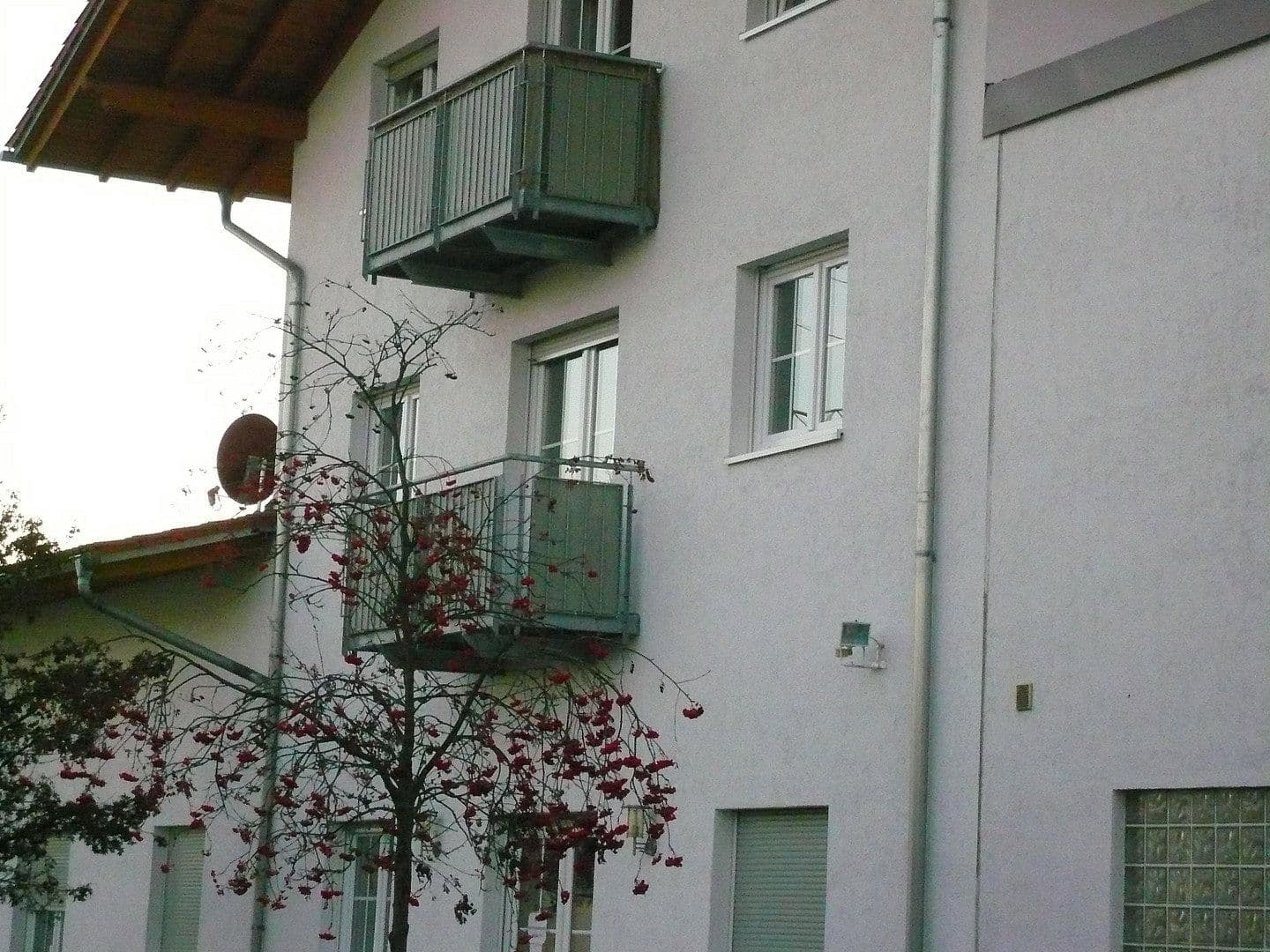 Pronájem bytu 3+1 90 m², Bahnhofstraße 47d, Groß-Bieberau, Hessen Pronájem bytu 3+1 90 m², Bahnhofstraße 47d, Groß-Bieberau, Hessen