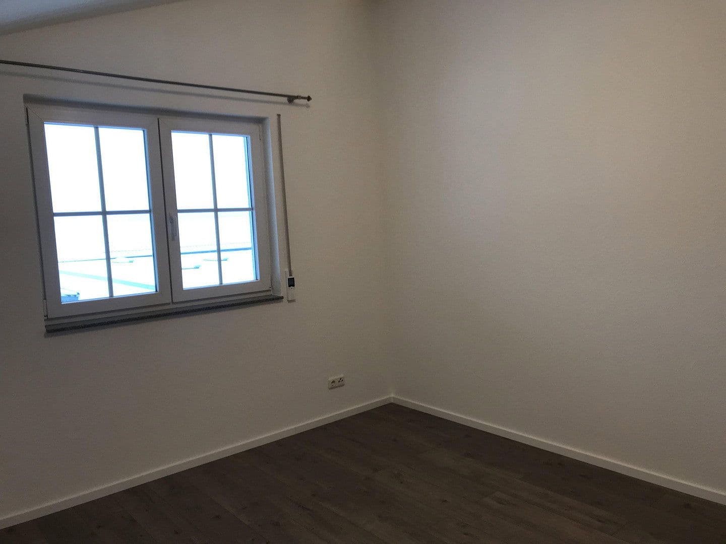 Pronájem bytu 3+1 90 m², Bahnhofstraße 47d, Groß-Bieberau, Hessen Pronájem bytu 3+1 90 m², Bahnhofstraße 47d, Groß-Bieberau, Hessen