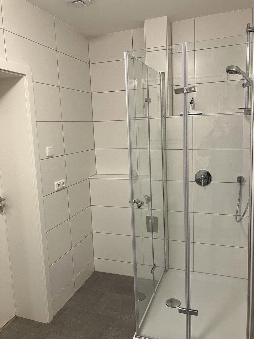 Pronájem bytu 3+1 90 m², Bahnhofstraße 47, Groß-Bieberau, Hessen Pronájem bytu 3+1 90 m², Bahnhofstraße 47, Groß-Bieberau, Hessen