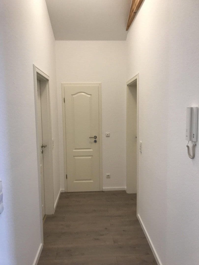 Pronájem bytu 3+1 90 m², Bahnhofstraße 47d, Groß-Bieberau, Hessen Pronájem bytu 3+1 90 m², Bahnhofstraße 47d, Groß-Bieberau, Hessen