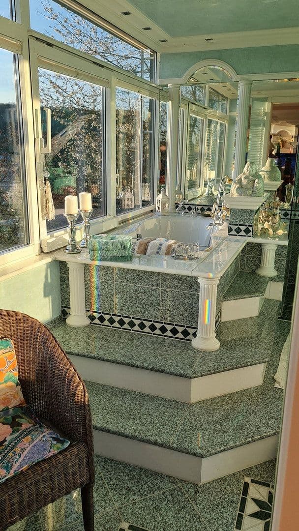 Prodej domu 206 m², pozemek 1.227 m², Westerburg, Porýní-Falc Prodej domu 206 m², pozemek 1.227 m², Westerburg, Porýní-Falc