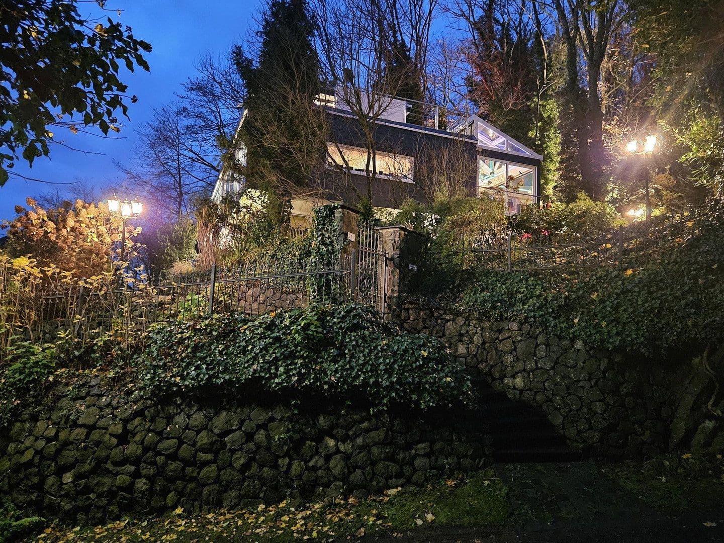 Prodej domu 206 m², pozemek 1.227 m², Westerburg, Porýní-Falc Prodej domu 206 m², pozemek 1.227 m², Westerburg, Porýní-Falc