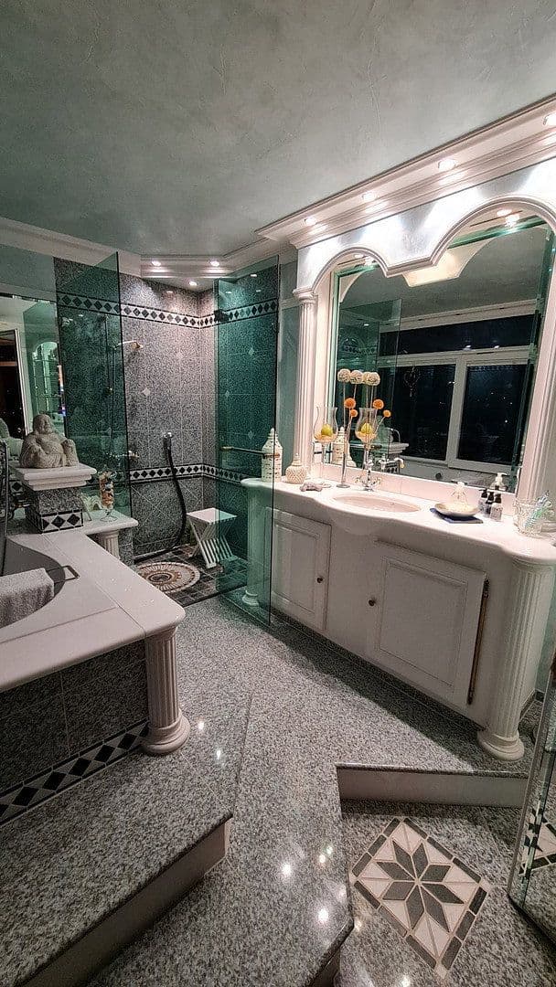 Prodej domu 206 m², pozemek 1.227 m², Westerburg, Porýní-Falc Prodej domu 206 m², pozemek 1.227 m², Westerburg, Porýní-Falc