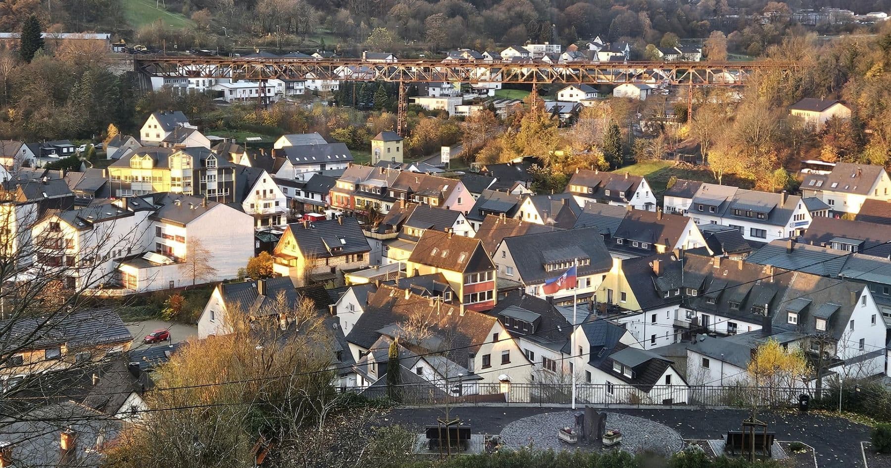 Prodej domu 206 m², pozemek 1.227 m², Westerburg, Porýní-Falc Prodej domu 206 m², pozemek 1.227 m², Westerburg, Porýní-Falc