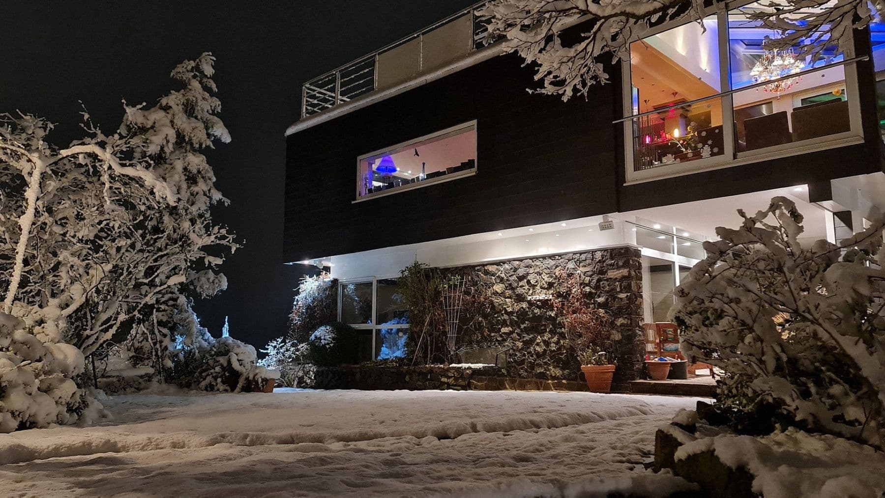 Prodej domu 206 m², pozemek 1.227 m², Westerburg, Porýní-Falc Prodej domu 206 m², pozemek 1.227 m², Westerburg, Porýní-Falc