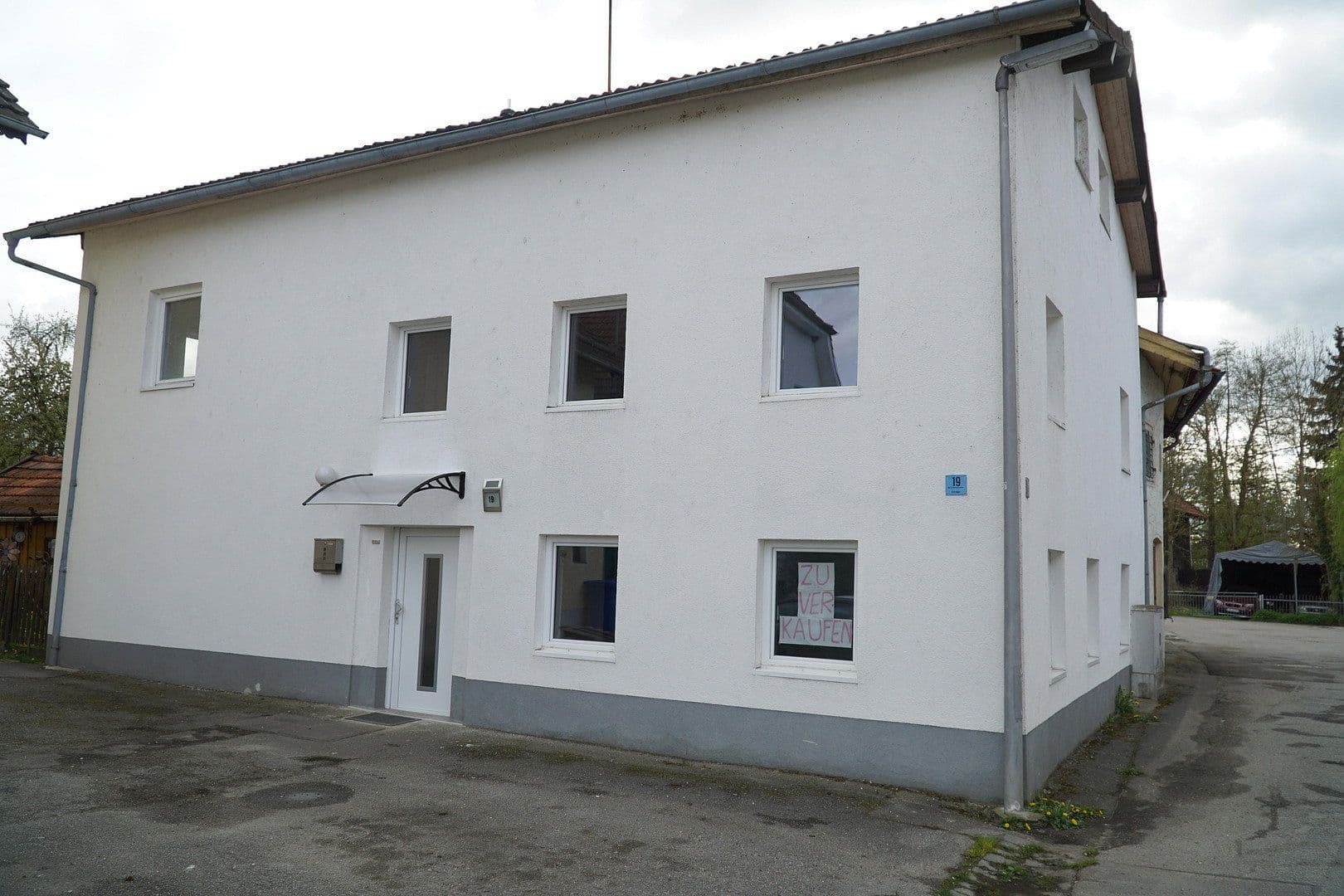 Prodej domu 129 m², pozemek 100 m², Oberanger 19, Eichendorf, Bavorsko Prodej domu 129 m², pozemek 100 m², Oberanger 19, Eichendorf, Bavorsko