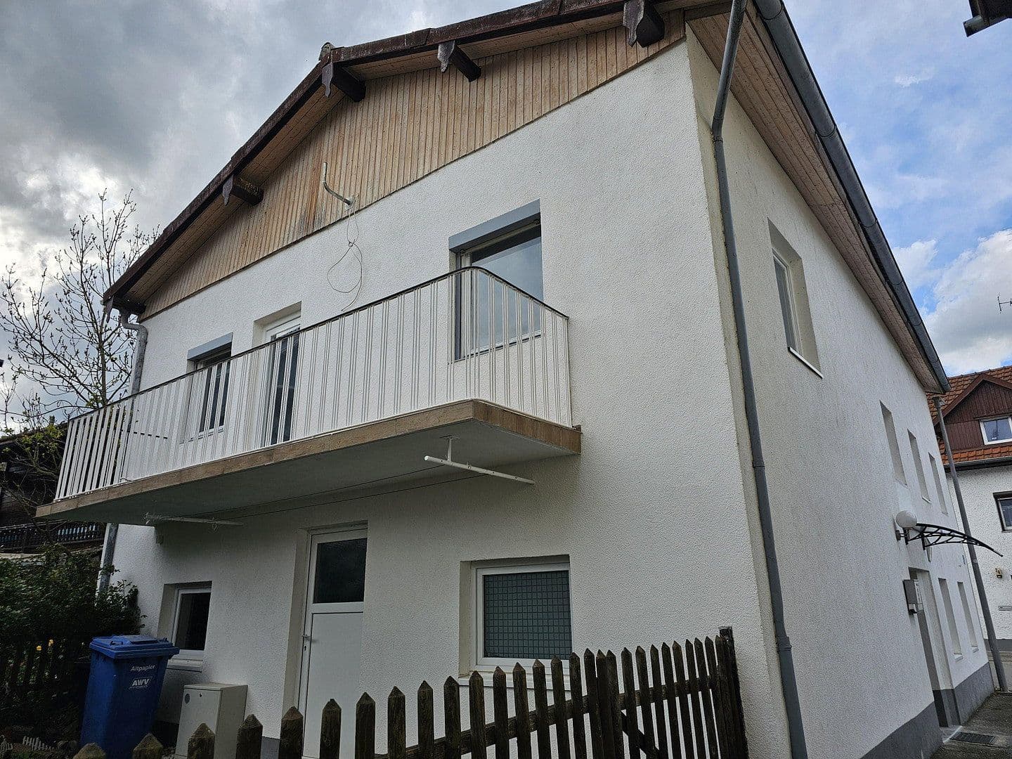 Prodej domu 129 m², pozemek 100 m², Oberanger 19, Eichendorf, Bavorsko Prodej domu 129 m², pozemek 100 m², Oberanger 19, Eichendorf, Bavorsko