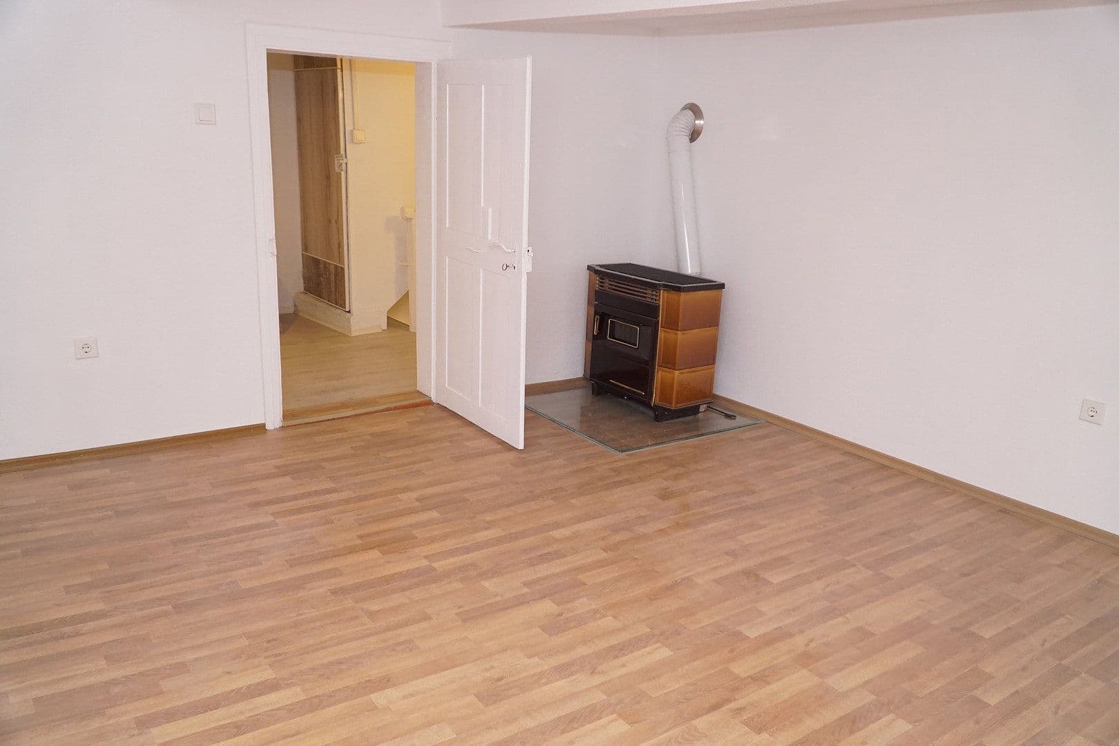 Prodej domu 129 m², pozemek 100 m², Oberanger 19, Eichendorf, Bavorsko Prodej domu 129 m², pozemek 100 m², Oberanger 19, Eichendorf, Bavorsko