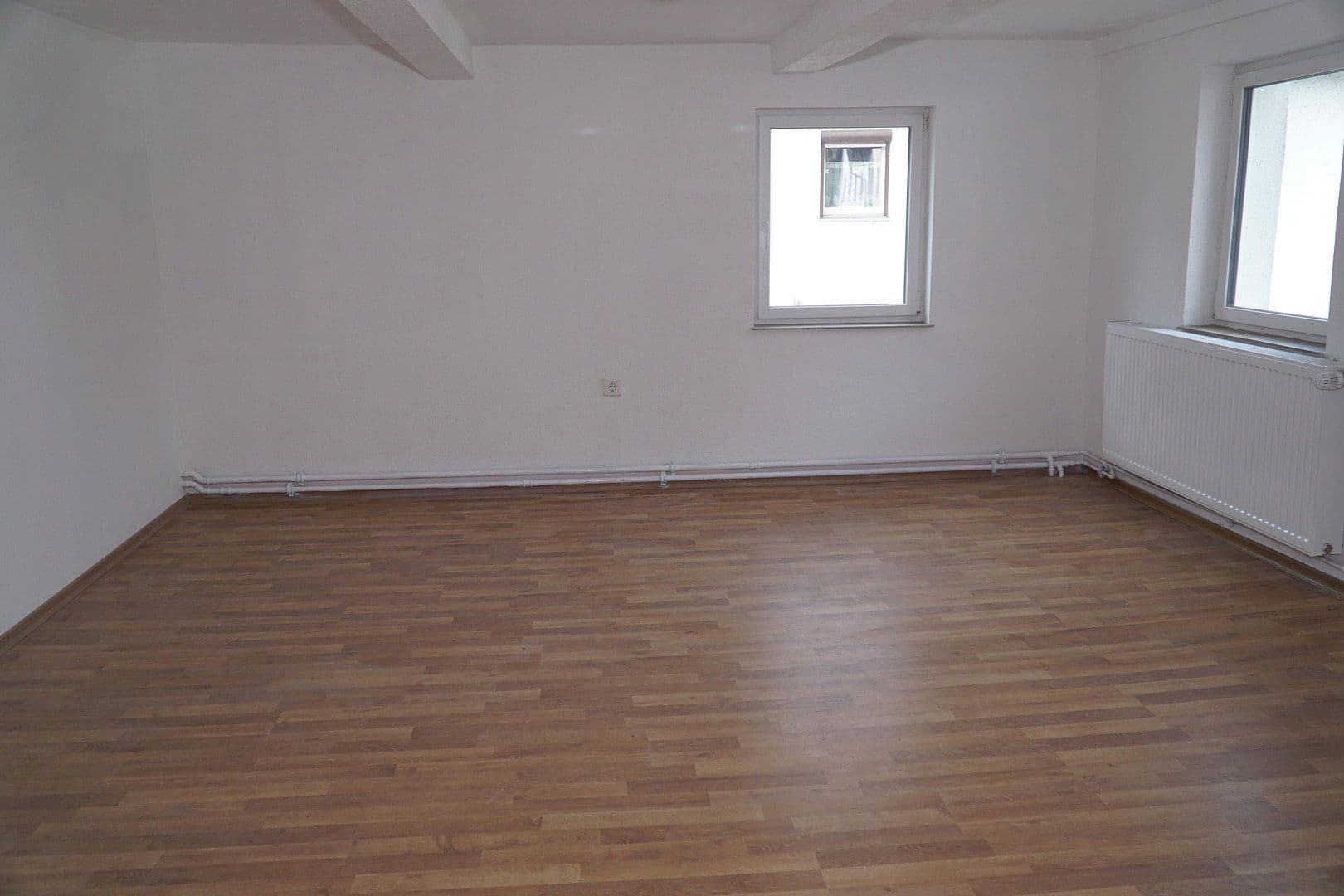 Prodej domu 129 m², pozemek 100 m², Oberanger 19, Eichendorf, Bavorsko Prodej domu 129 m², pozemek 100 m², Oberanger 19, Eichendorf, Bavorsko