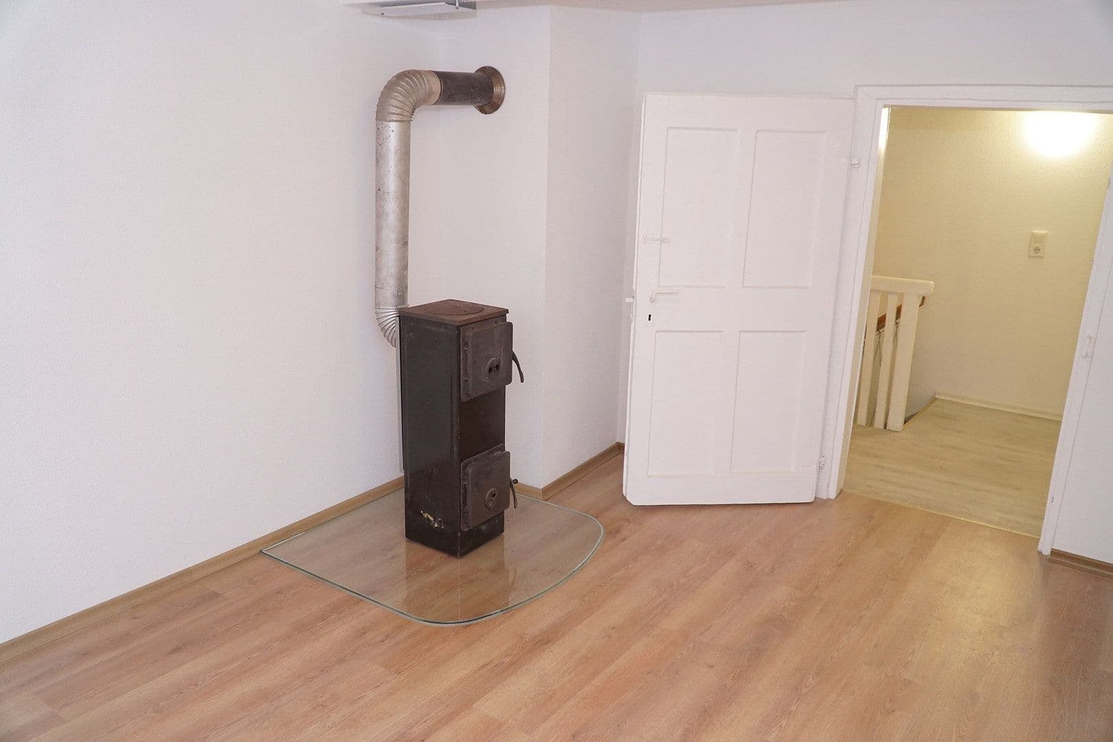 Prodej domu 129 m², pozemek 100 m², Oberanger 19, Eichendorf, Bavorsko Prodej domu 129 m², pozemek 100 m², Oberanger 19, Eichendorf, Bavorsko