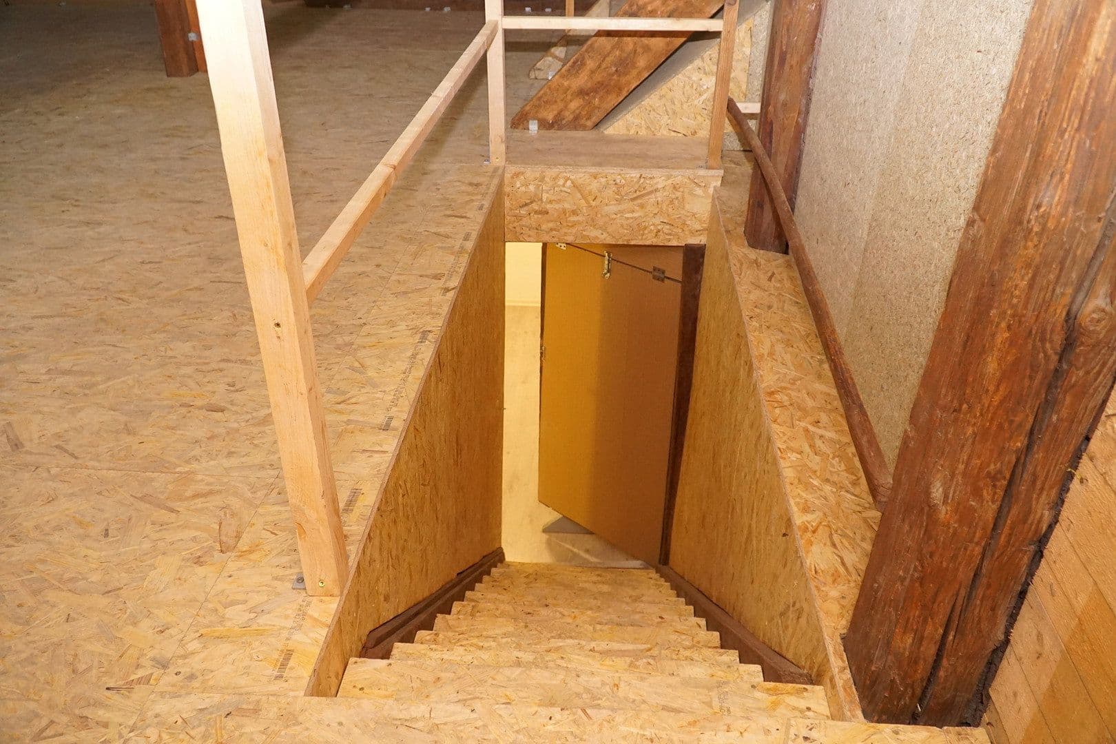 Prodej domu 129 m², pozemek 100 m², Oberanger 19, Eichendorf, Bavorsko Prodej domu 129 m², pozemek 100 m², Oberanger 19, Eichendorf, Bavorsko