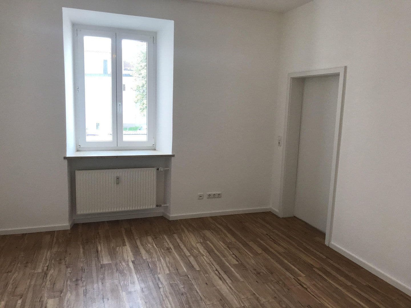 Pronájem kanceláře 145 m², Bahnhofstraße 21, Penzberg, Bavorsko Pronájem kanceláře 145 m², Bahnhofstraße 21, Penzberg, Bavorsko