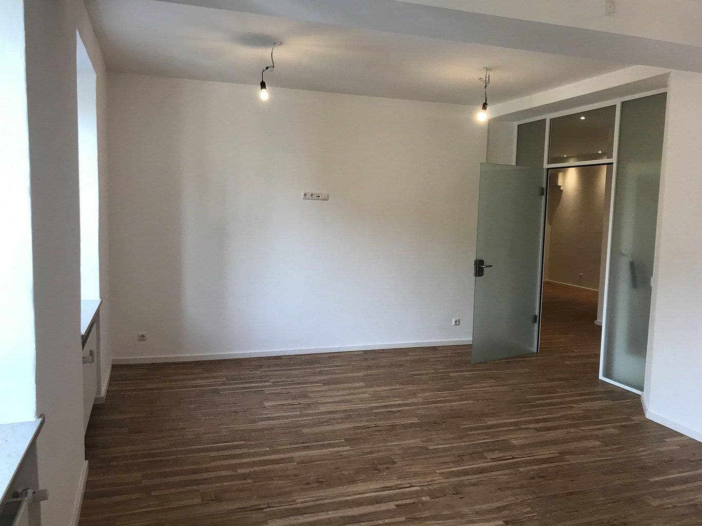 Pronájem kanceláře 145 m², Bahnhofstraße 21, Penzberg, Bavorsko Pronájem kanceláře 145 m², Bahnhofstraße 21, Penzberg, Bavorsko