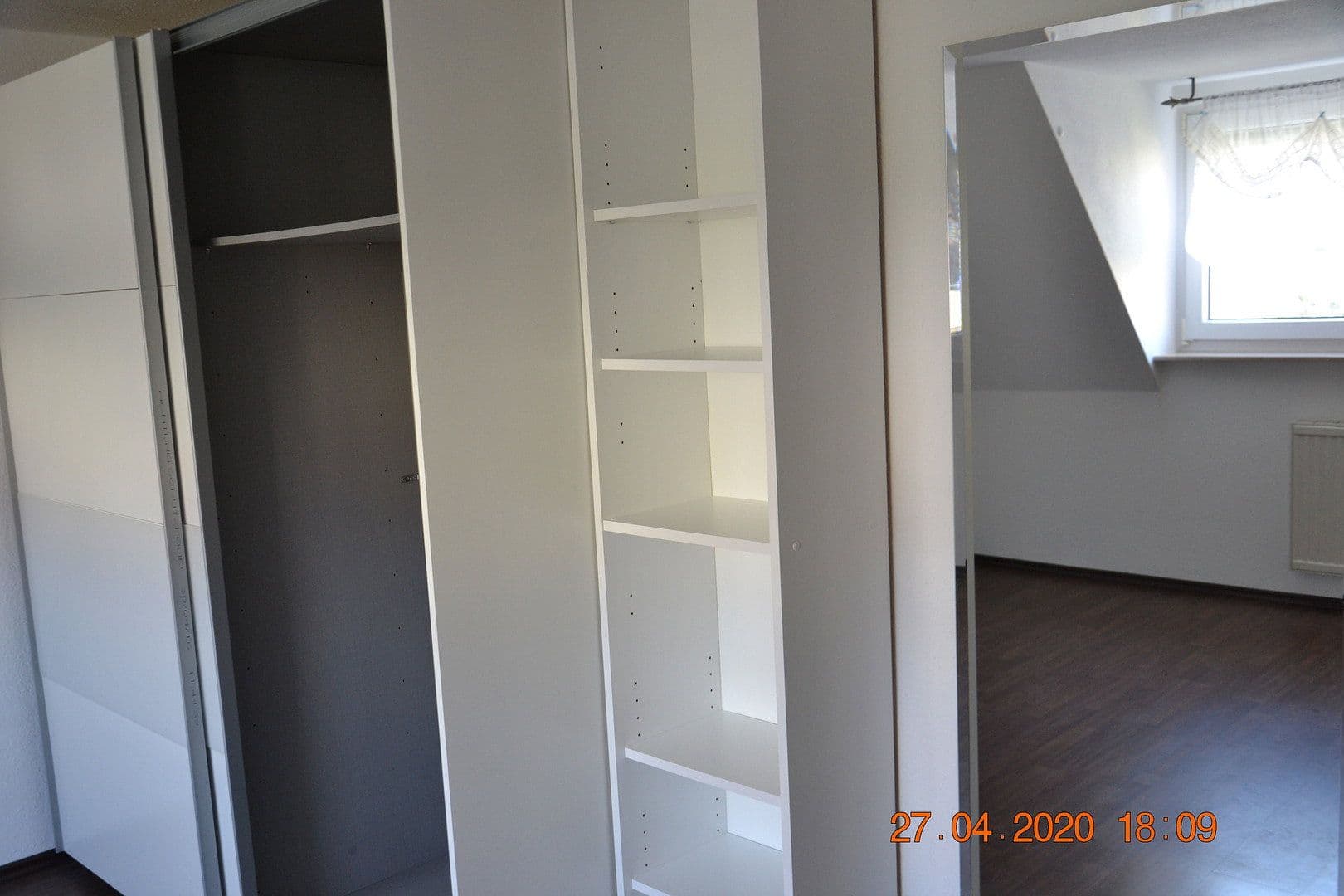 Pronájem bytu 2+1 50 m², Heilbronn, Bádensko-Württembersko Pronájem bytu 2+1 50 m², Heilbronn, Bádensko-Württembersko