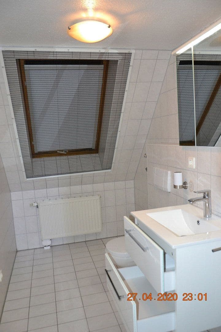 Pronájem bytu 2+1 50 m², Heilbronn, Bádensko-Württembersko Pronájem bytu 2+1 50 m², Heilbronn, Bádensko-Württembersko
