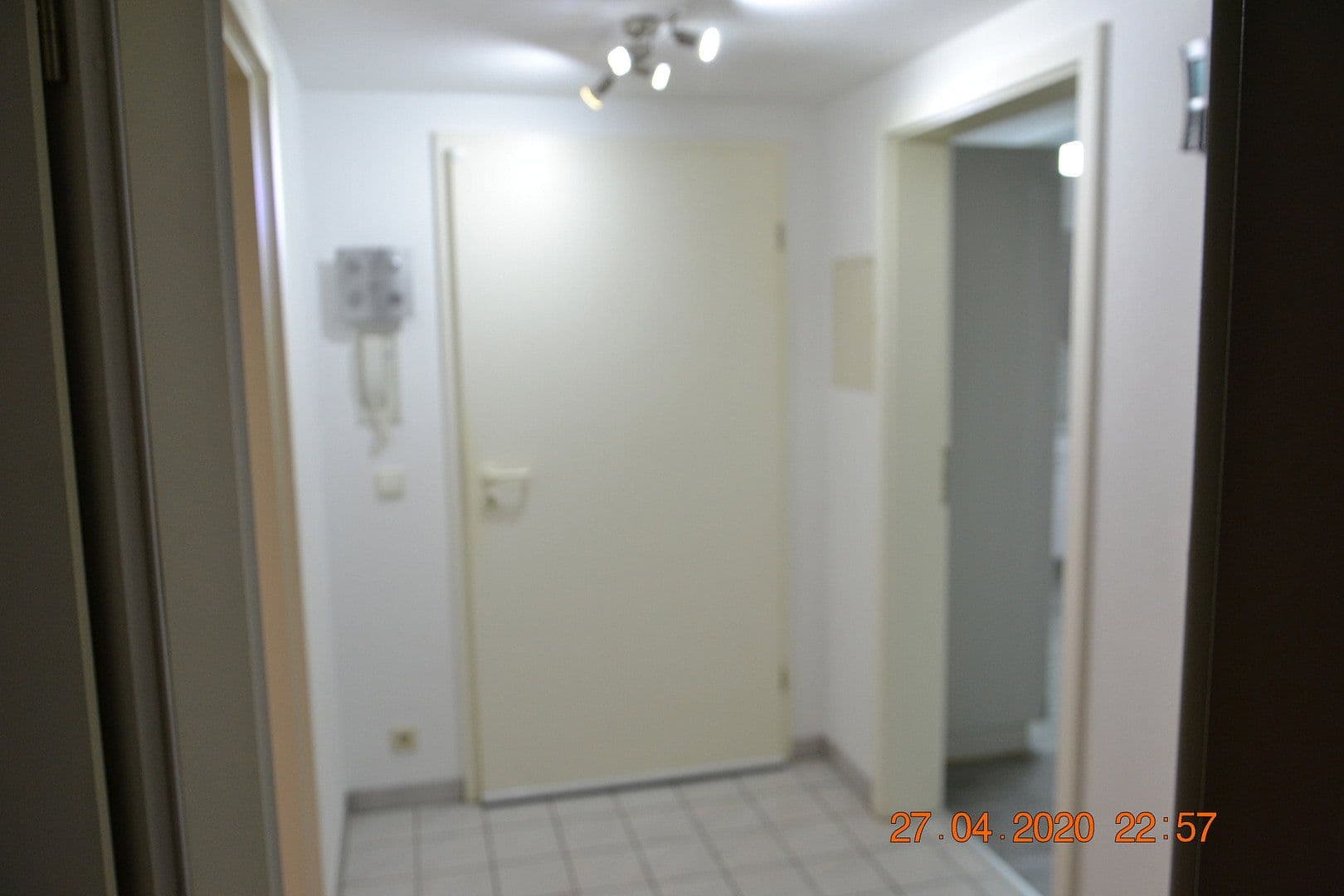 Pronájem bytu 2+1 50 m², Heilbronn, Bádensko-Württembersko Pronájem bytu 2+1 50 m², Heilbronn, Bádensko-Württembersko