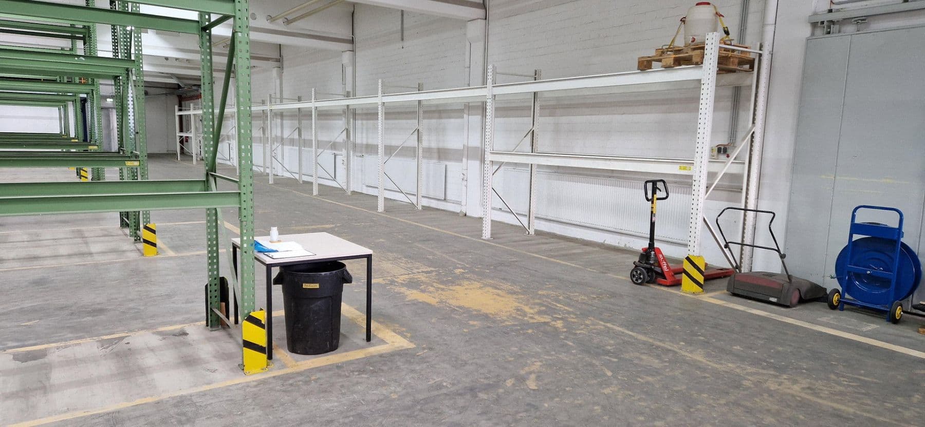 Pronájem nebytového prostoru 1.999 m², Mittelweg 4, Großostheim, Bavorsko Pronájem nebytového prostoru 1.999 m², Mittelweg 4, Großostheim, Bavorsko