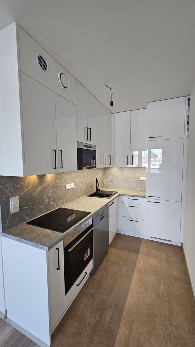 Pronájem bytu 2+kk 45 m², Arnošta Staňka, Praha, Praha Pronájem bytu 2+kk 45 m², Arnošta Staňka, Praha, Praha