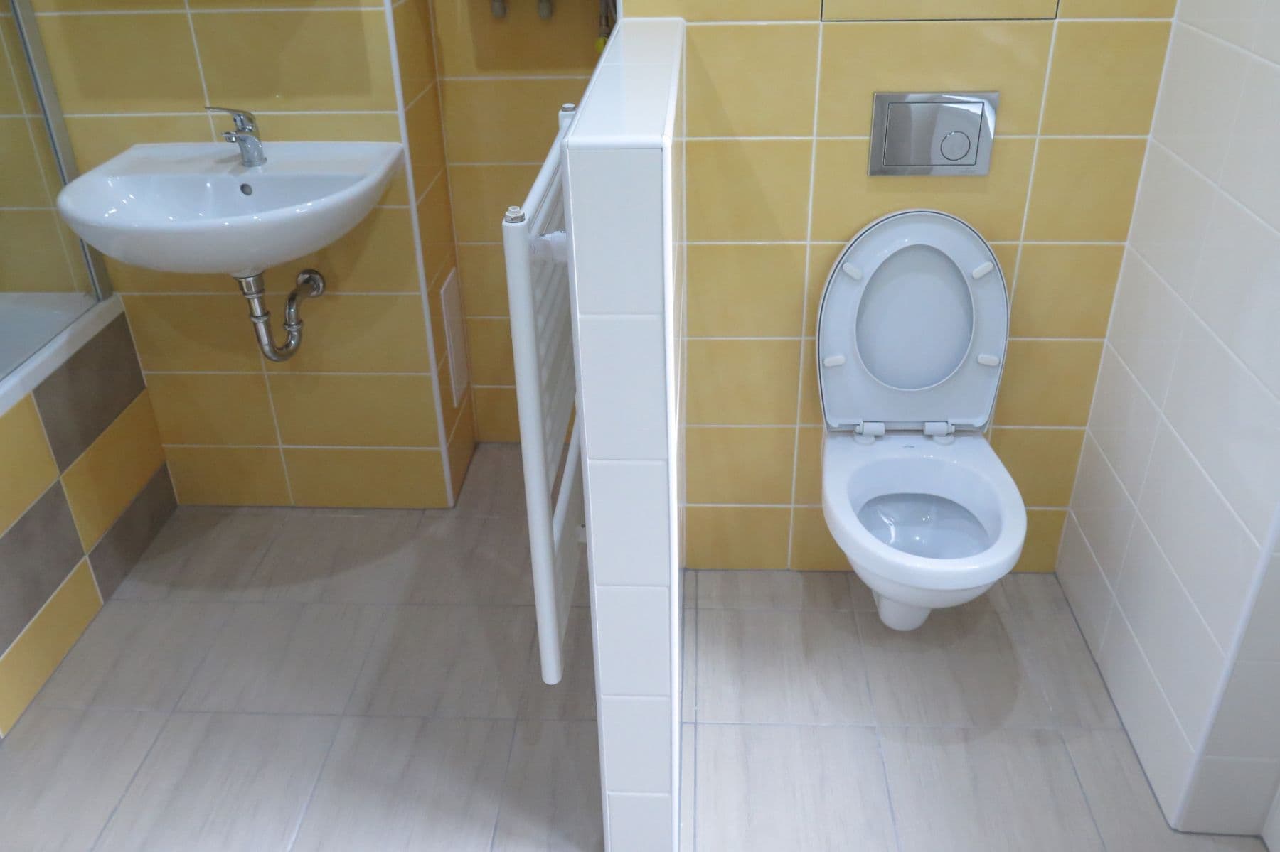 Pronájem bytu 3+1 76 m², Kochova, Chomutov, Ústecký kraj Pronájem bytu 3+1 76 m², Kochova, Chomutov, Ústecký kraj