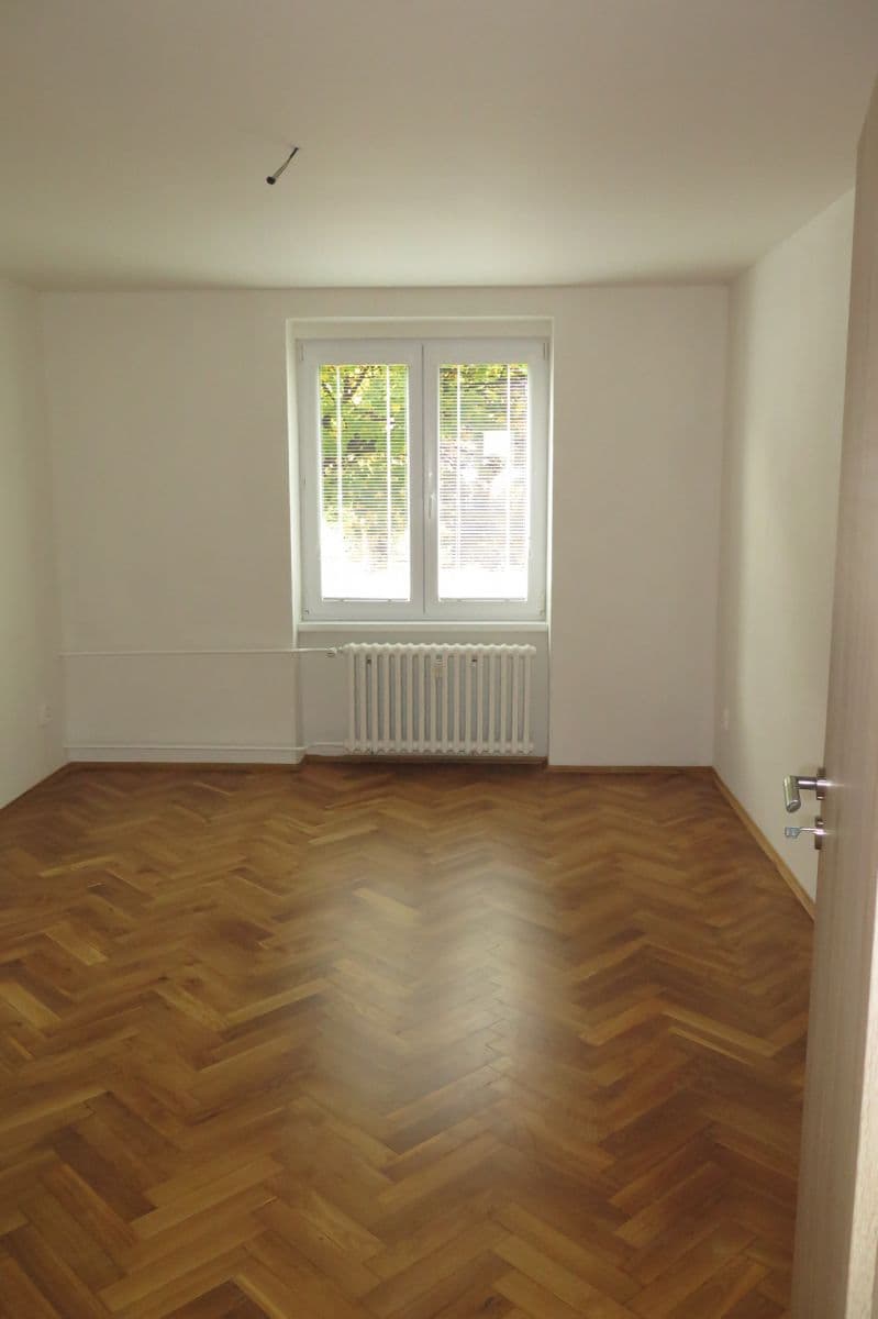 Pronájem bytu 3+1 76 m², Kochova, Chomutov, Ústecký kraj Pronájem bytu 3+1 76 m², Kochova, Chomutov, Ústecký kraj