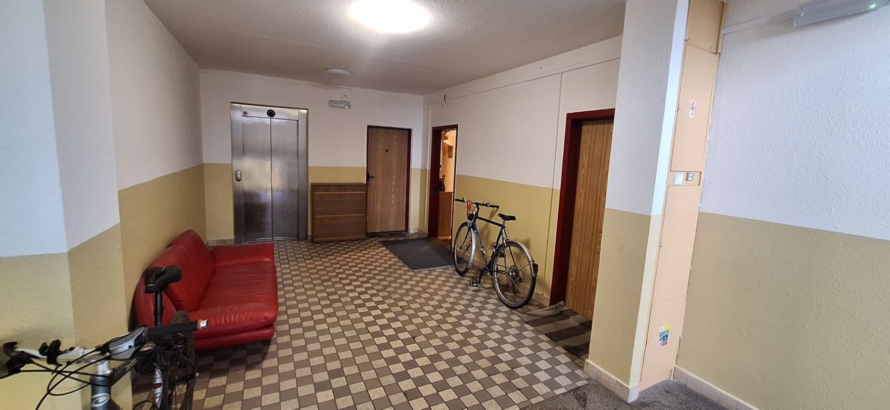 Prodej bytu 4+1 94 m², Staroměstská, České Budějovice, Jihočeský kraj Prodej bytu 4+1 94 m², Staroměstská, České Budějovice, Jihočeský kraj