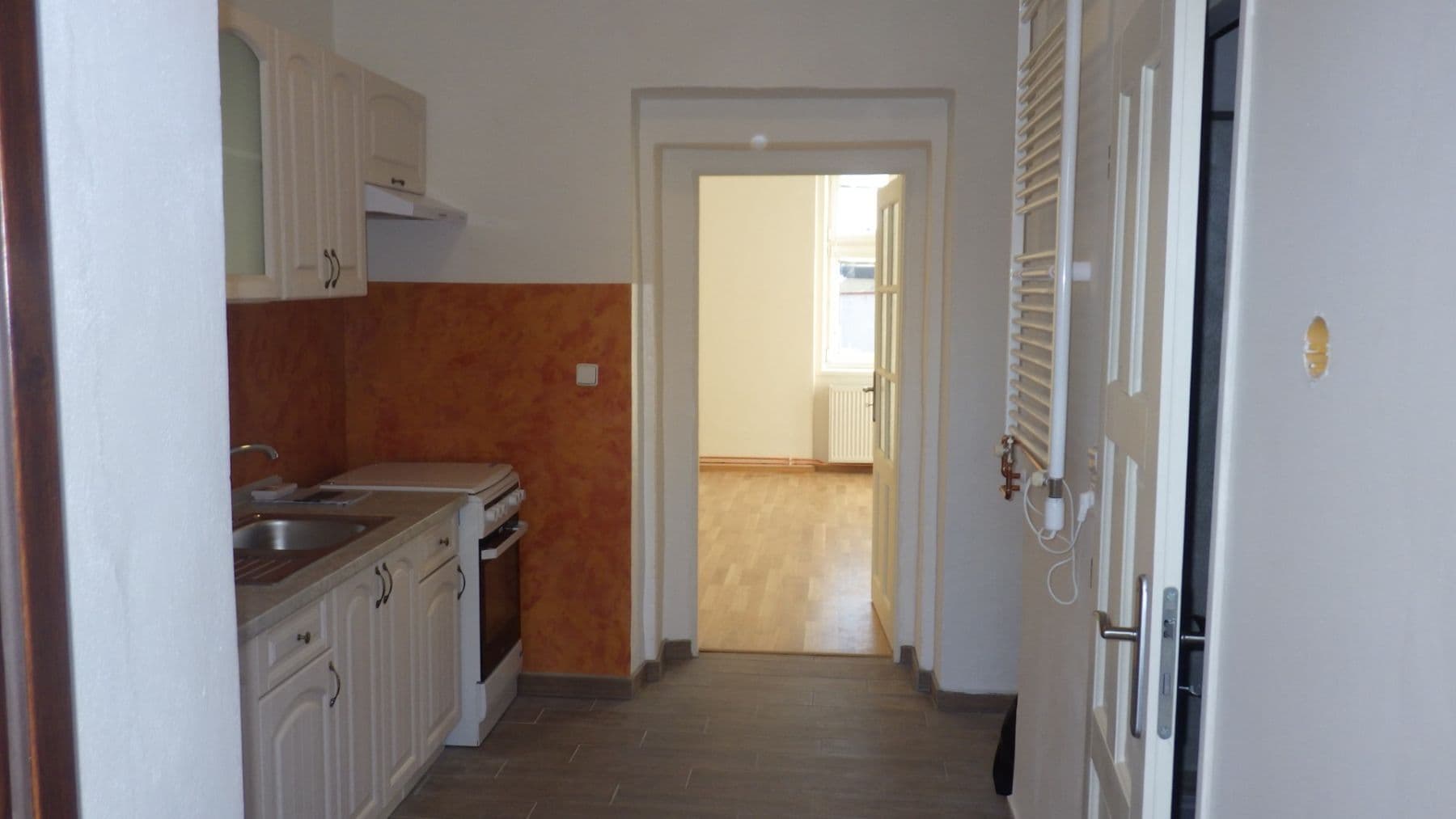 Pronájem bytu 2+1 37 m², Cyrilská, Brno, Jihomoravský kraj Pronájem bytu 2+1 37 m², Cyrilská, Brno, Jihomoravský kraj