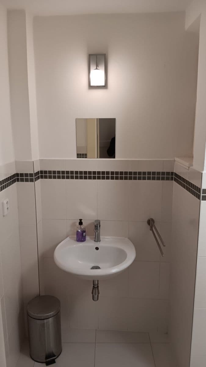 Pronájem bytu 4+1 174 m², Staroměstské náměstí, Praha, Praha Pronájem bytu 4+1 174 m², Staroměstské náměstí, Praha, Praha