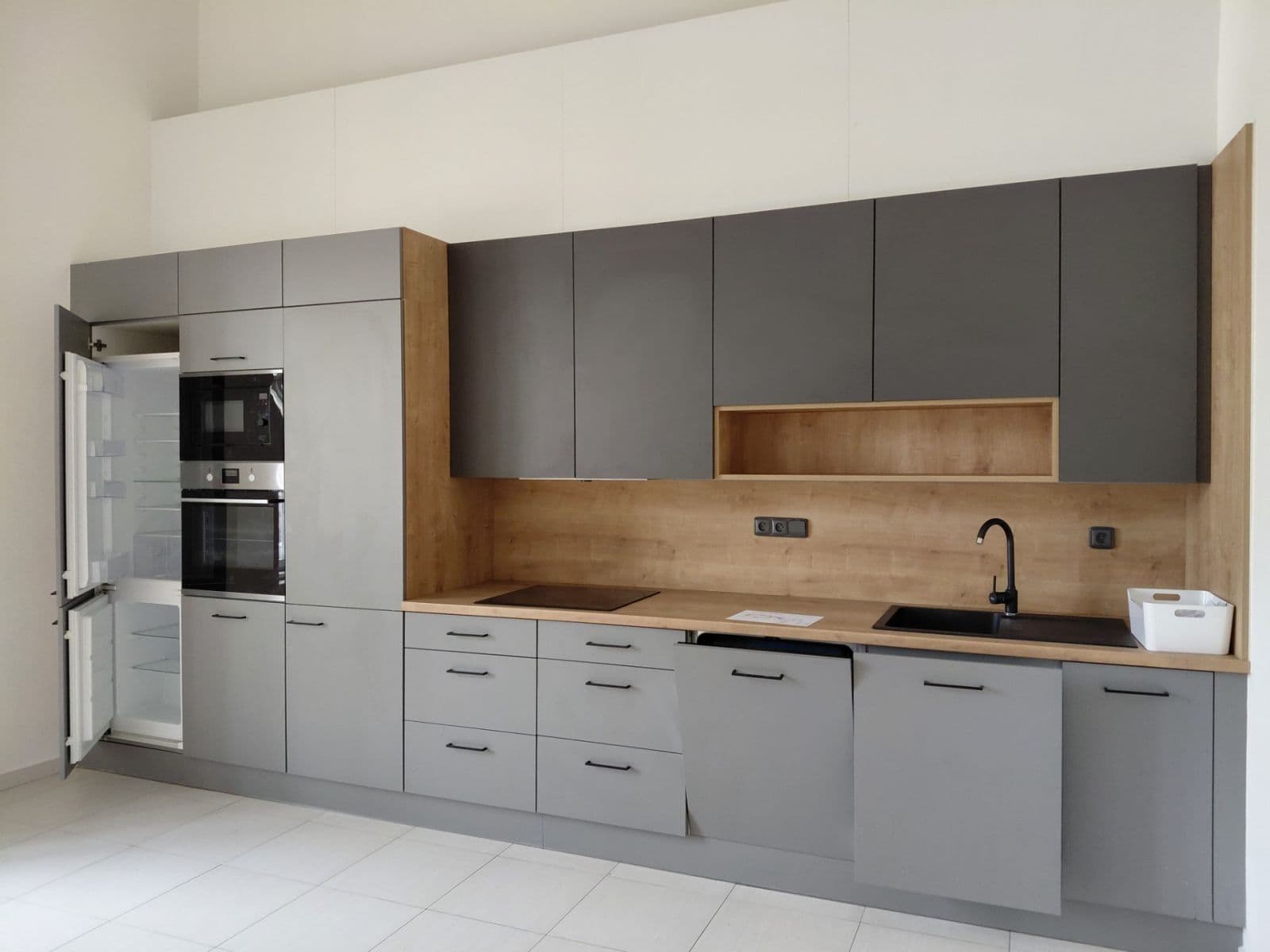 Pronájem bytu 4+1 174 m², Staroměstské náměstí, Praha, Praha Pronájem bytu 4+1 174 m², Staroměstské náměstí, Praha, Praha