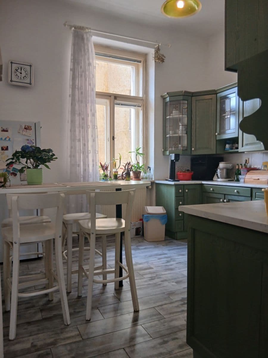 Pronájem bytu 3+1 93 m², Ctiradova, Praha, Praha Pronájem bytu 3+1 93 m², Ctiradova, Praha, Praha