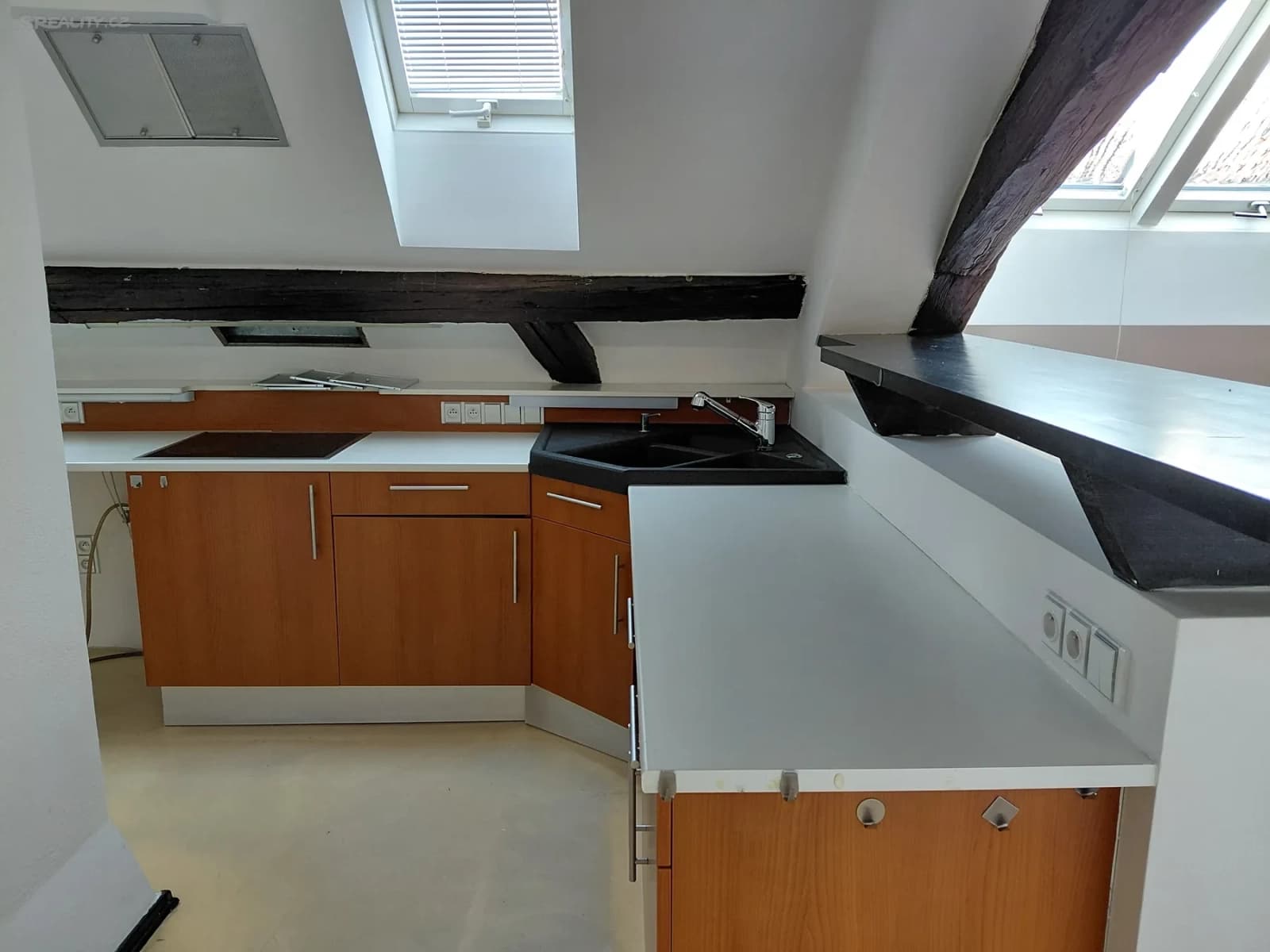 Pronájem bytu 2+kk 209 m², Staroměstské náměstí, Praha, Praha Pronájem bytu 2+kk 209 m², Staroměstské náměstí, Praha, Praha