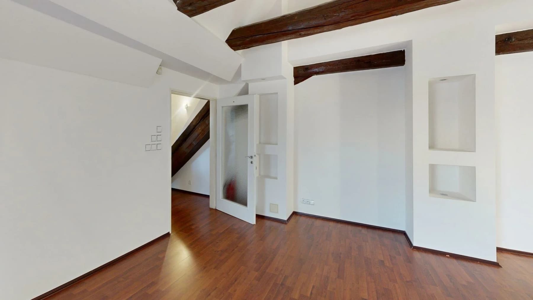 Pronájem bytu 2+kk 209 m², Staroměstské náměstí, Praha, Praha Pronájem bytu 2+kk 209 m², Staroměstské náměstí, Praha, Praha