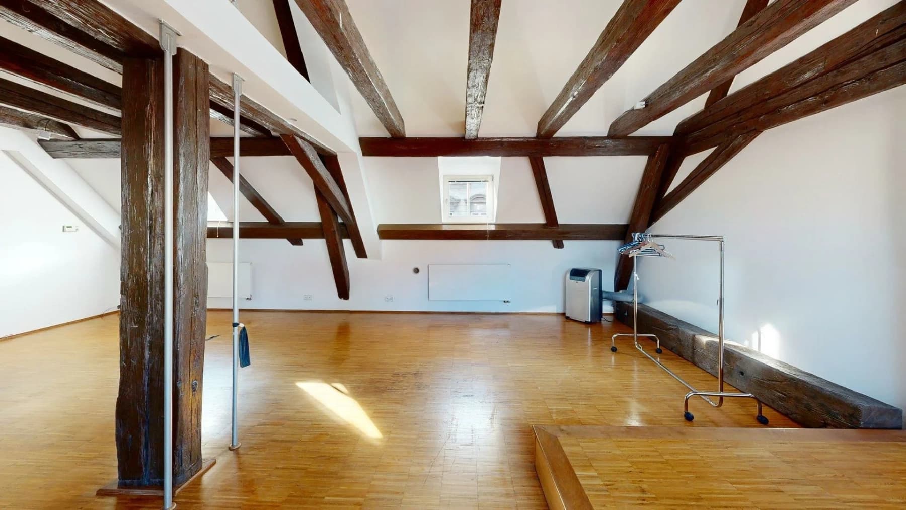 Pronájem bytu 2+kk 209 m², Staroměstské náměstí, Praha, Praha Pronájem bytu 2+kk 209 m², Staroměstské náměstí, Praha, Praha