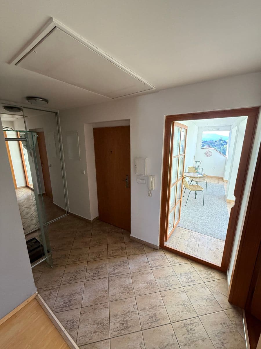 Prodej bytu 4+kk 116 m², Železná, Mladá Boleslav, Středočeský kraj Prodej bytu 4+kk 116 m², Železná, Mladá Boleslav, Středočeský kraj