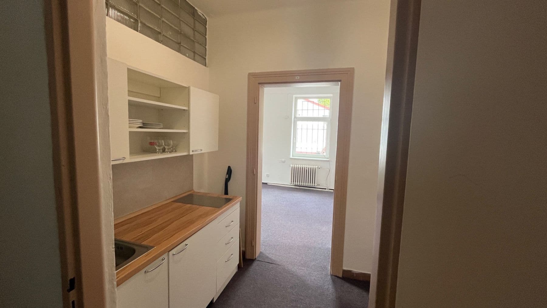 Pronájem kanceláře 65 m², Hlubinská, Ostrava, Moravskoslezský kraj Pronájem kanceláře 65 m², Hlubinská, Ostrava, Moravskoslezský kraj