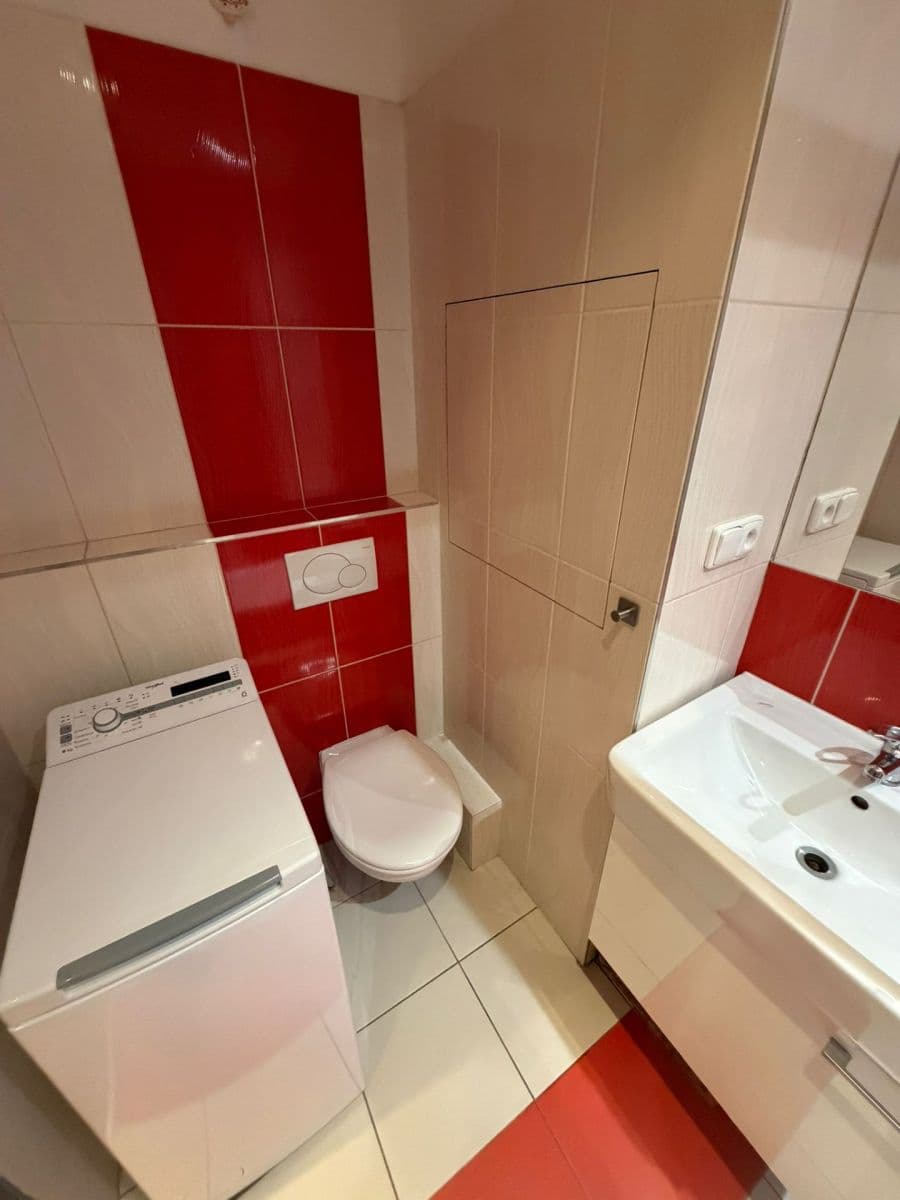 Pronájem bytu 2+1 52 m², Maříkova, Praha, Praha Pronájem bytu 2+1 52 m², Maříkova, Praha, Praha