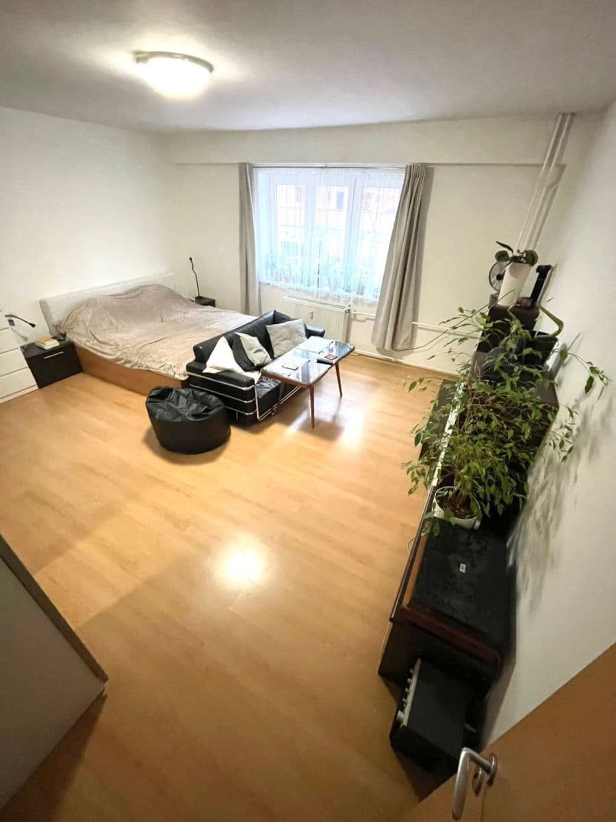 Pronájem bytu 1+1 43 m², Nové Mesto, Bratislavský kraj Pronájem bytu 1+1 43 m², Nové Mesto, Bratislavský kraj