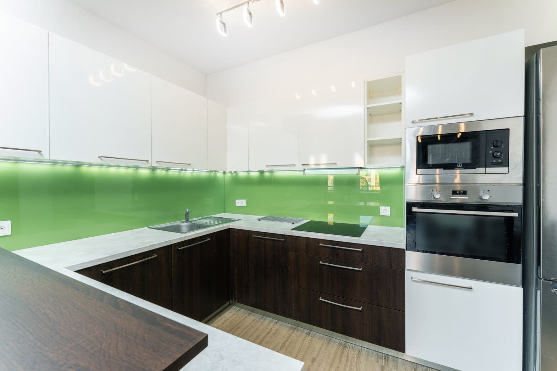 Prodej bytu 2+kk 53 m², Pavla Beneše, Praha, Praha Prodej bytu 2+kk 53 m², Pavla Beneše, Praha, Praha