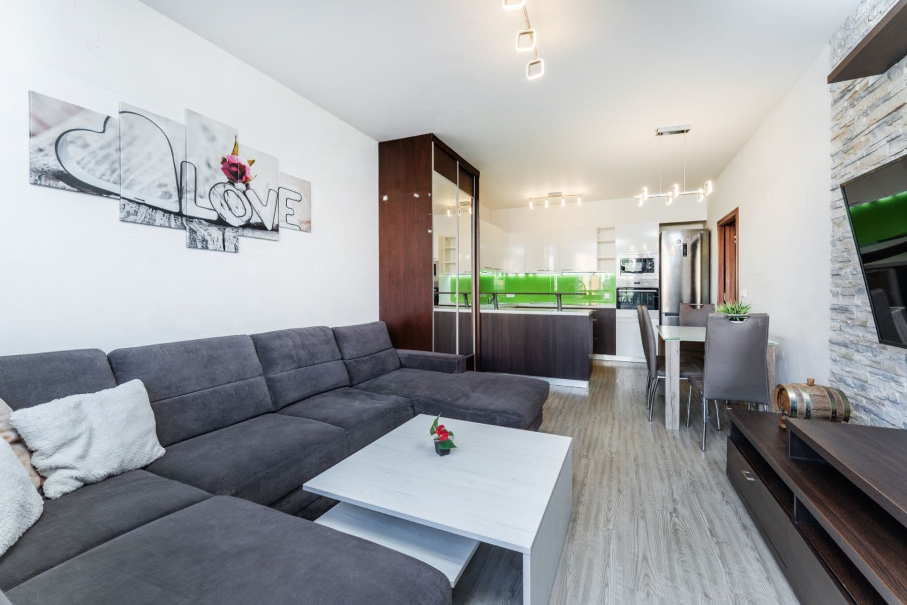 Prodej bytu 2+kk 53 m², Pavla Beneše, Praha, Praha Prodej bytu 2+kk 53 m², Pavla Beneše, Praha, Praha