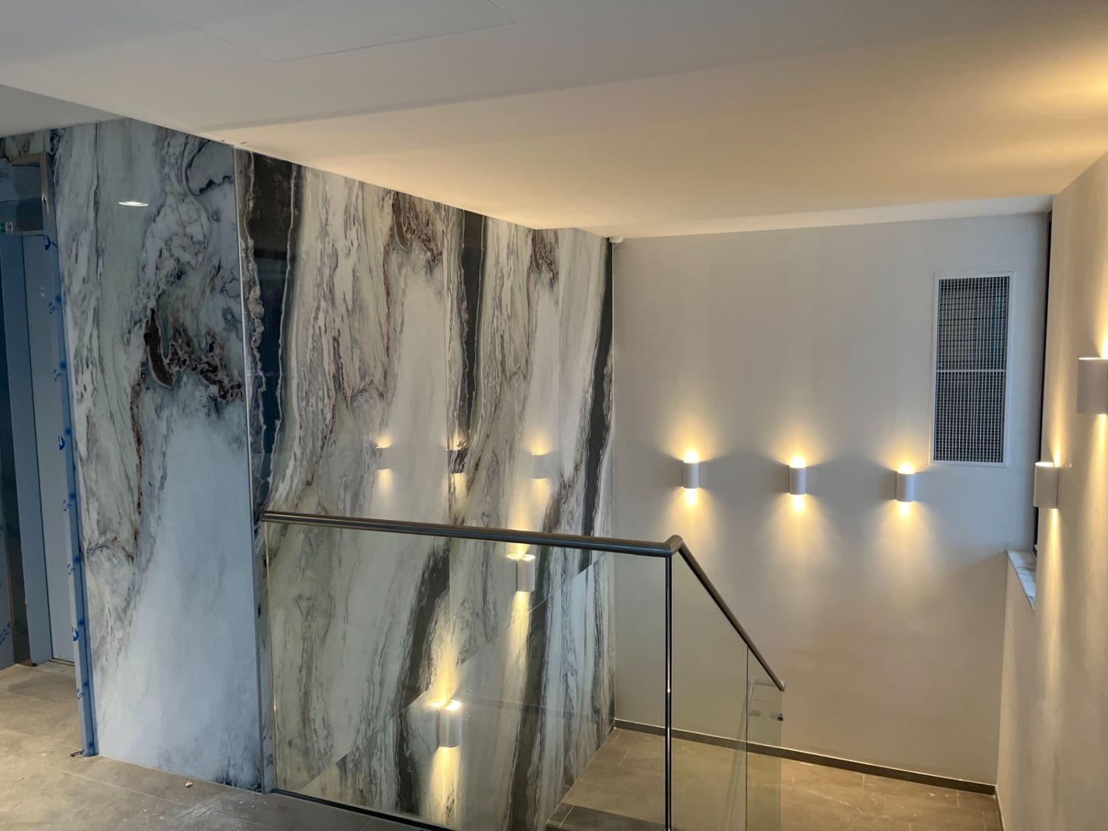 Pronájem bytu 1+kk 36 m², Pod Harfou, Praha, Praha Pronájem bytu 1+kk 36 m², Pod Harfou, Praha, Praha