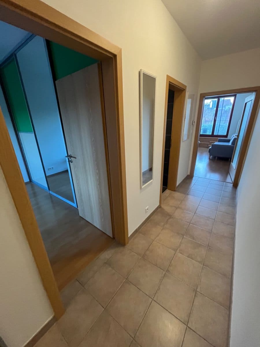 Pronájem bytu 2+kk 62 m², Podle Náhonu, Praha, Praha Pronájem bytu 2+kk 62 m², Podle Náhonu, Praha, Praha