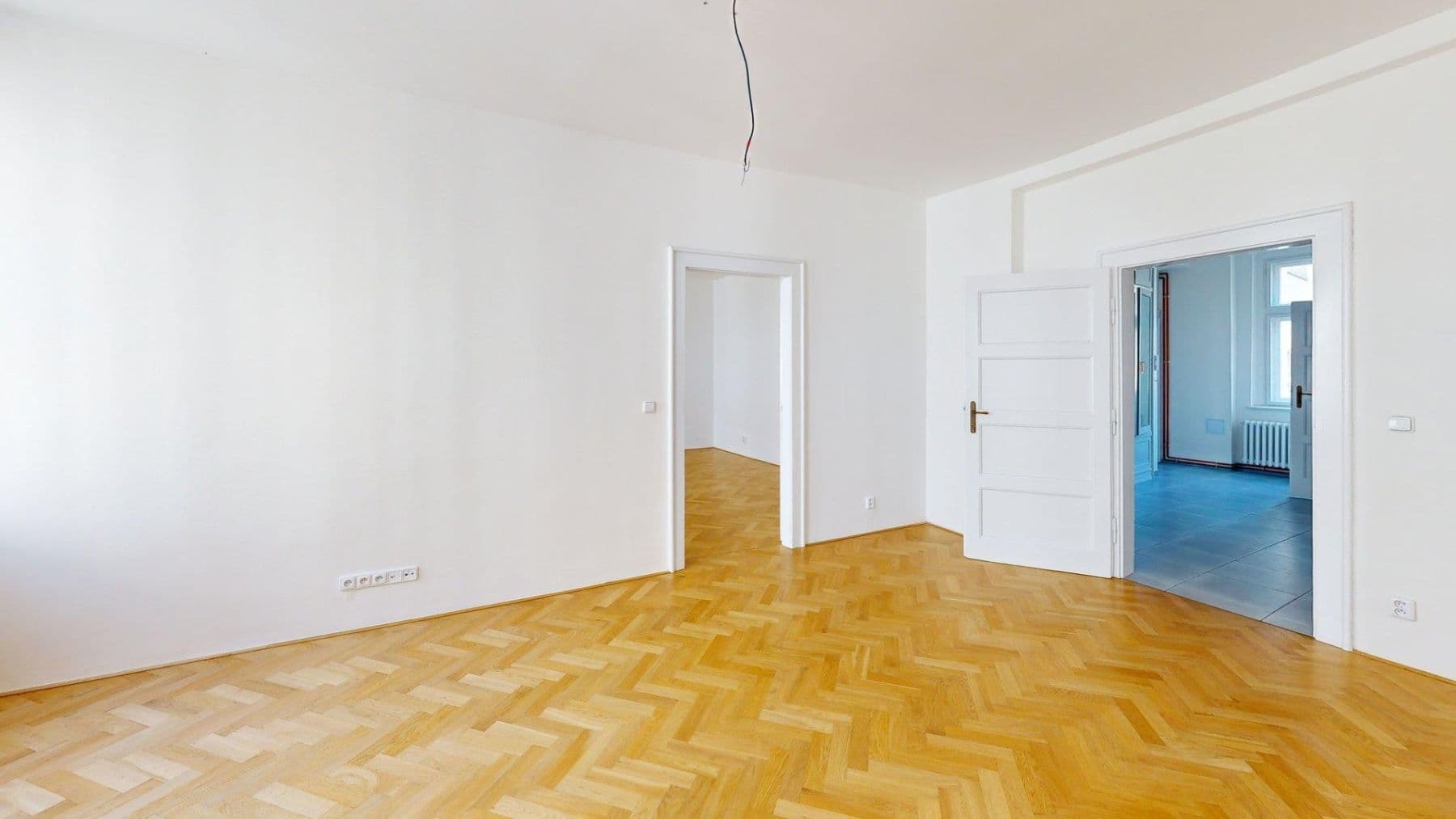 Pronájem bytu 3+1 142 m², Melantrichova, Praha, Praha Pronájem bytu 3+1 142 m², Melantrichova, Praha, Praha