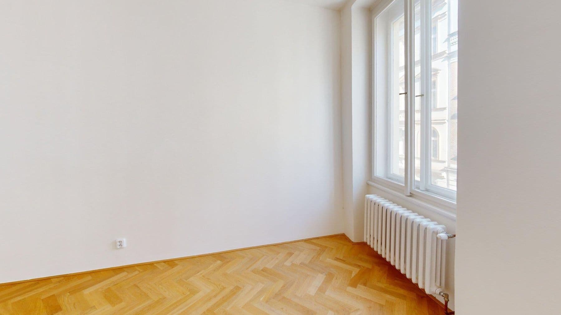 Pronájem bytu 3+1 142 m², Melantrichova, Praha, Praha Pronájem bytu 3+1 142 m², Melantrichova, Praha, Praha