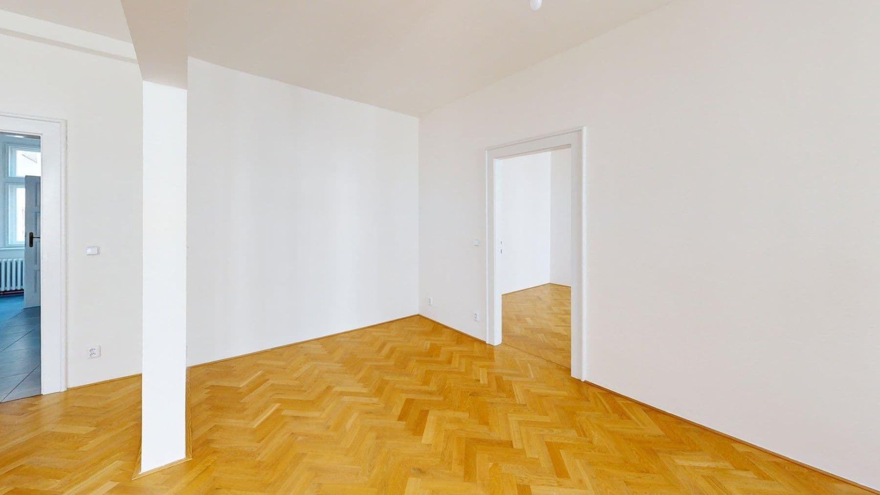 Pronájem bytu 3+1 142 m², Melantrichova, Praha, Praha Pronájem bytu 3+1 142 m², Melantrichova, Praha, Praha