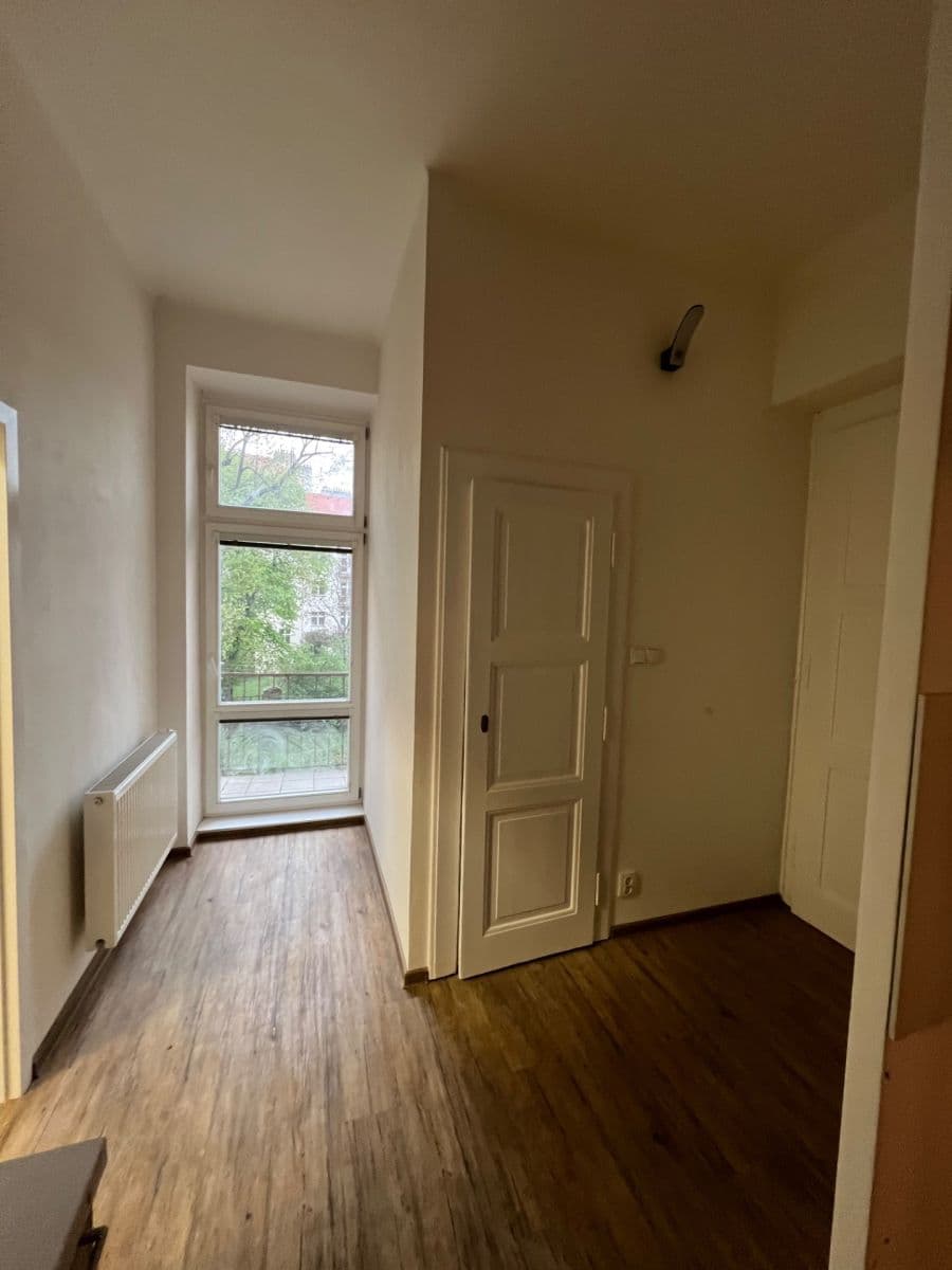 Pronájem bytu 3+1 85 m², Slovinská, Praha, Praha Pronájem bytu 3+1 85 m², Slovinská, Praha, Praha