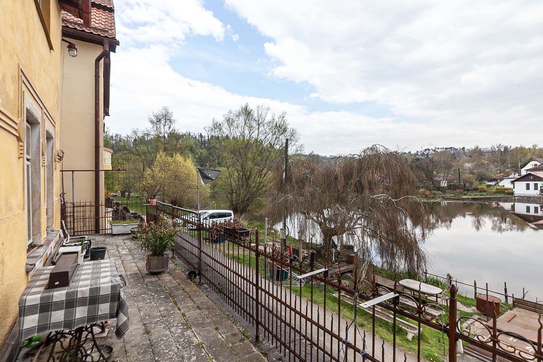 Prodej domu 200 m², pozemek 92 m², Kácov, Středočeský kraj Prodej domu 200 m², pozemek 92 m², Kácov, Středočeský kraj