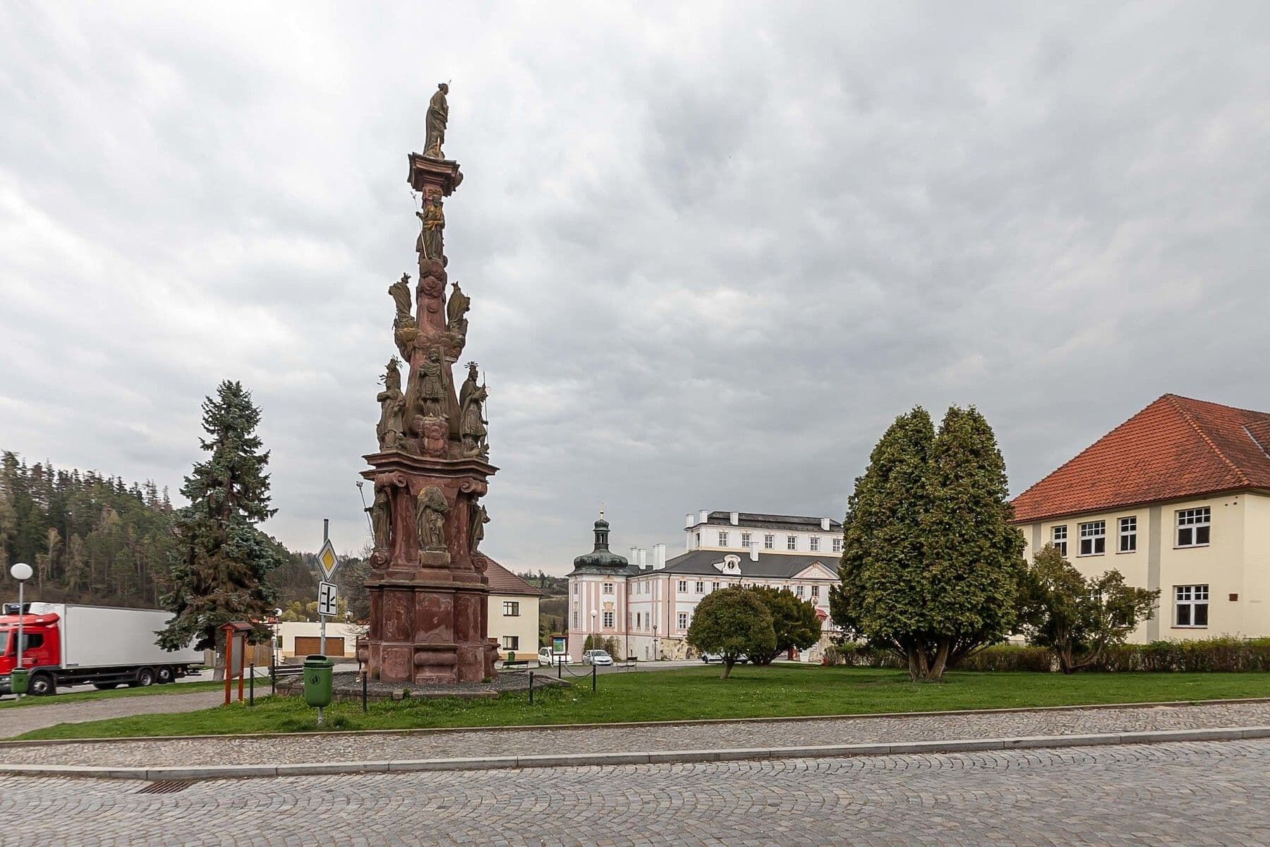 Prodej domu 200 m², pozemek 92 m², Kácov, Středočeský kraj Prodej domu 200 m², pozemek 92 m², Kácov, Středočeský kraj