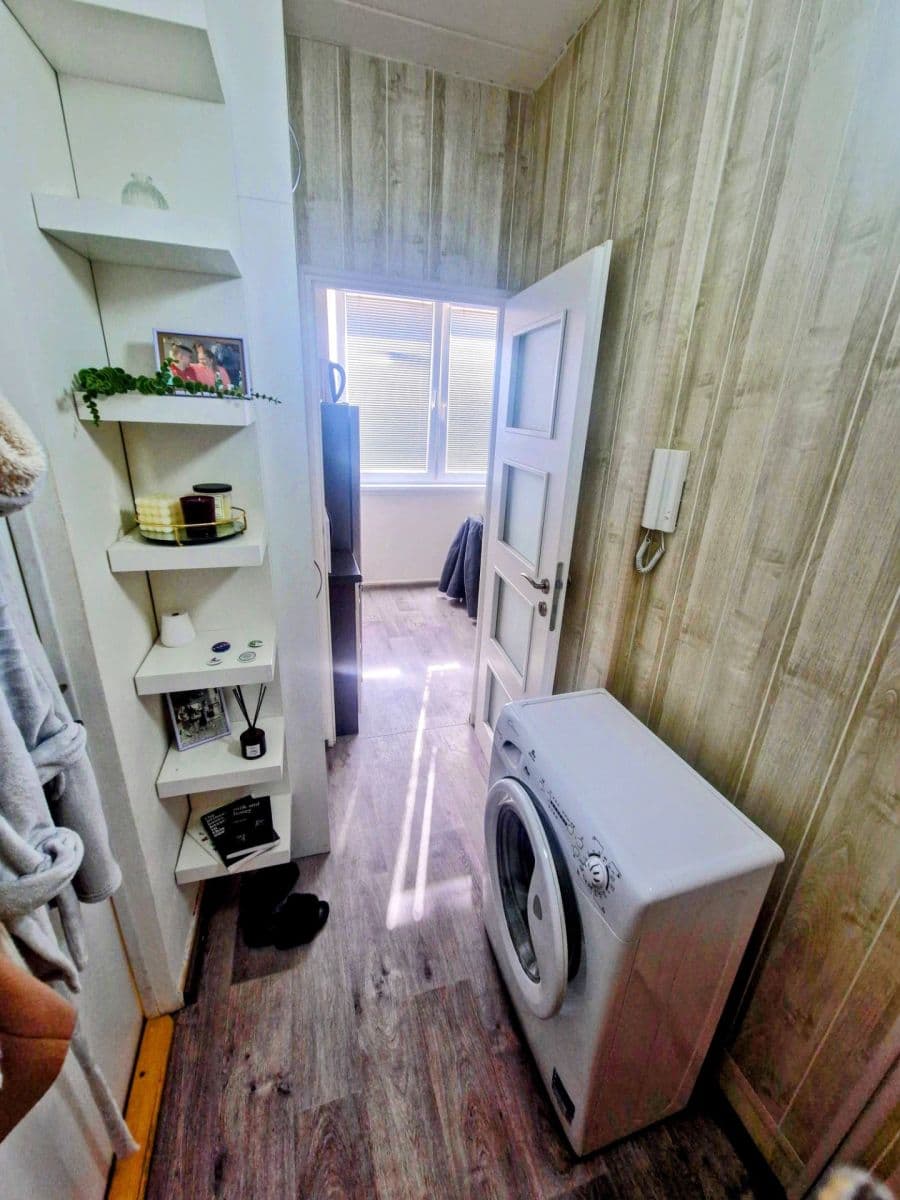 Pronájem bytu 1+1 34 m², Hraniční, Olomouc, Olomoucký kraj Pronájem bytu 1+1 34 m², Hraniční, Olomouc, Olomoucký kraj