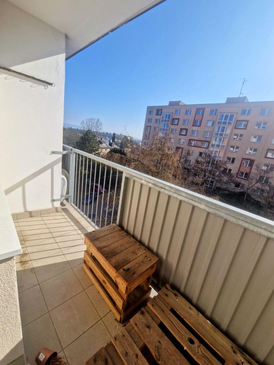 Pronájem bytu 1+1 34 m², Hraniční, Olomouc, Olomoucký kraj Pronájem bytu 1+1 34 m², Hraniční, Olomouc, Olomoucký kraj